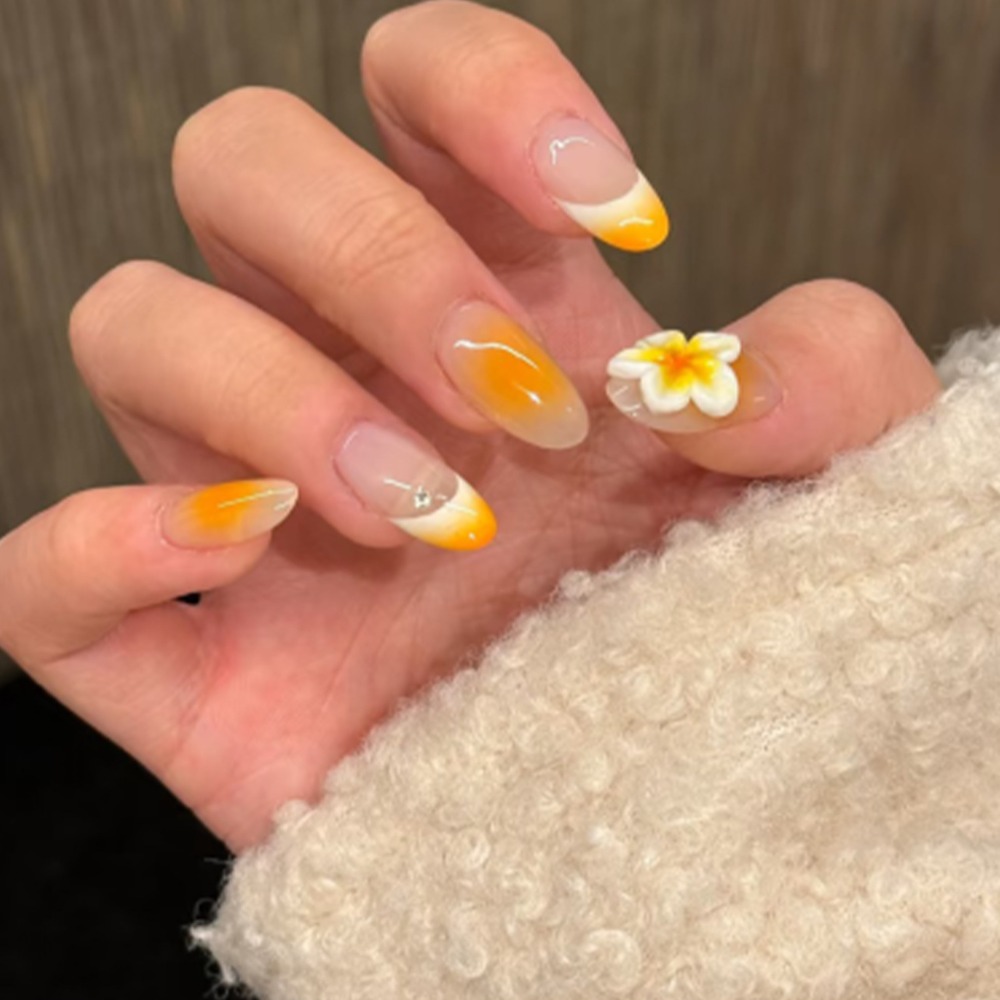 Nail Art Yellow - 24 pezzi di unghie finte a