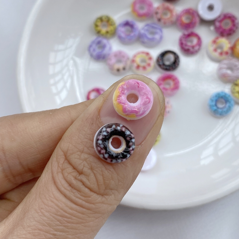 50 Pezzi Mix di Charms in Resi - Nail Art Motif recensione e prezzo