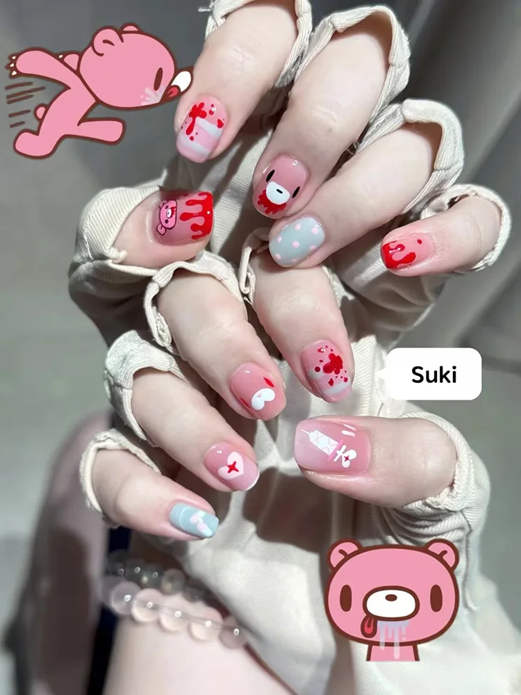 Unghie finte rosa con orsetto  - Nail Art Motif recensione e prezzo